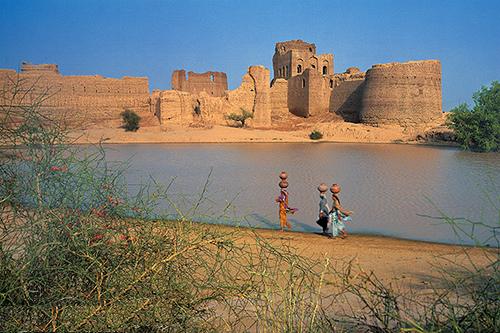 Derawar Fort historical water